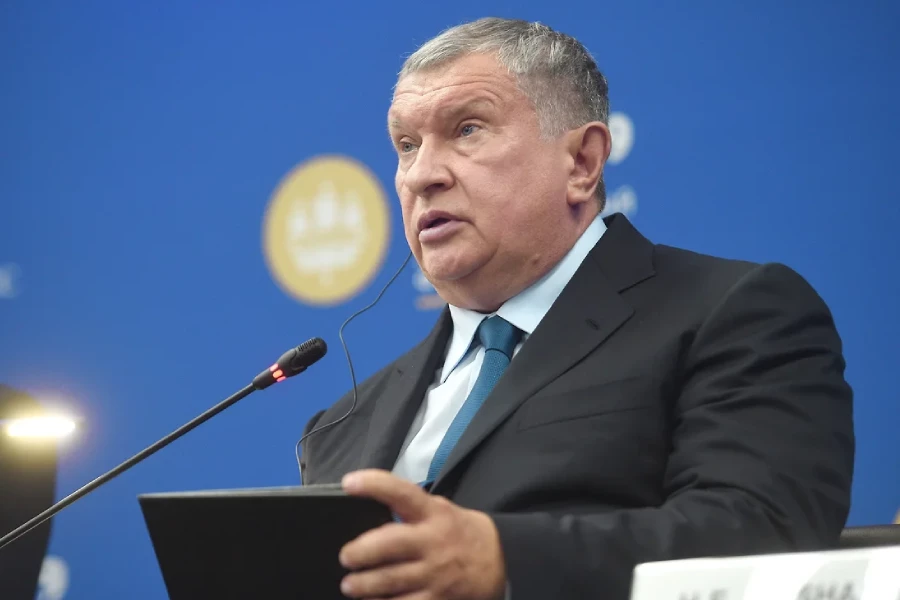 глава «Роснефти» Игорь Сечин